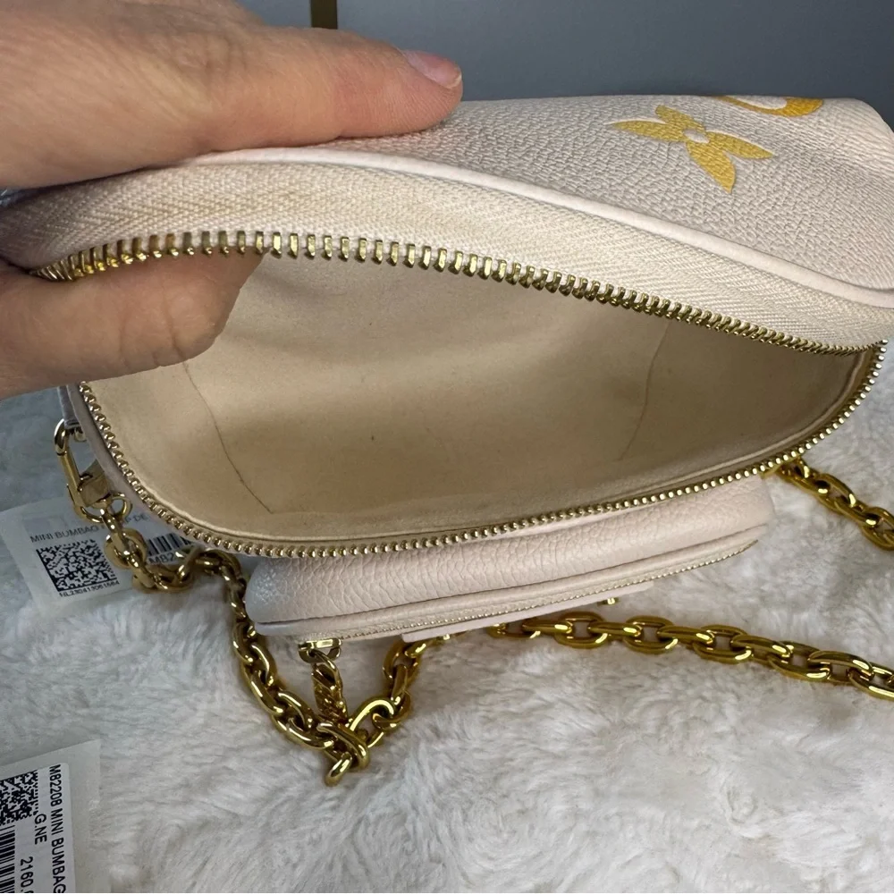 Louis Vuitton Empreinte Monogram Giant Mini By The Pool Bumbag Cream Saffron - Picture 8 of 13
